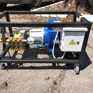 Sanoat uchun yuqori bosimli qurilma LABETA LBT-B1217