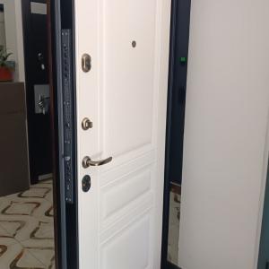 Белорусский входной дверь (Бункер