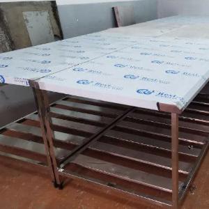 Стол производственный из нержавейки. Стол нержавейка 236×114×85 (h)