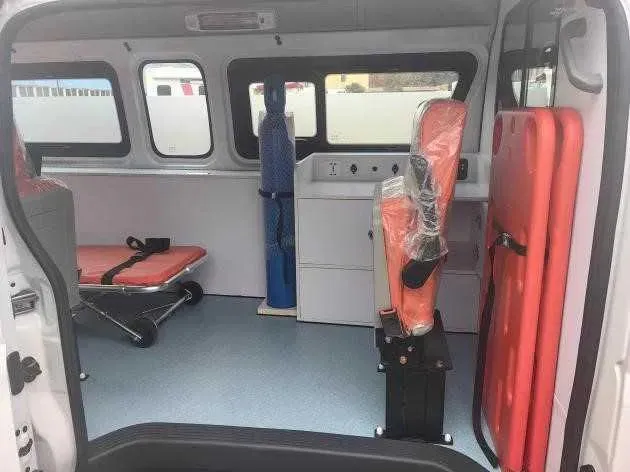 Машина скорой помощи Foton View C2 Ambulance