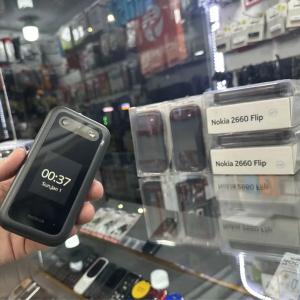 Смартфон Nokia 2660 Flip