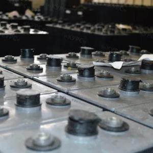 Тяговые кислотные аккумуляторы