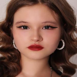 E11B CHARMING BLACK  0.00 2PS с Раствором Цветные ЧЕРНЫЕ линзы, для красоты, 2 Линзы+Раствор в Подарок.