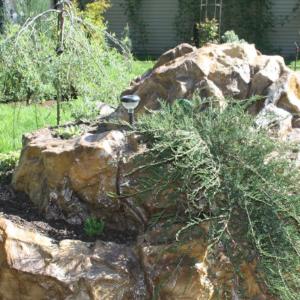 Водопад искусственные камнями види скал 