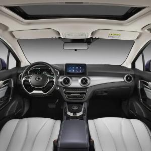 Электромобиль  BAIC EU 5
