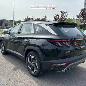 Автомобиль Hyundai Tucson Long 1.5T LUX 2WD 2023