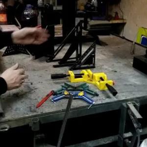 Сварочные приспособления