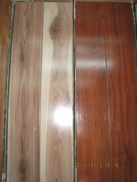 Laminat porloq, Xitoy. Hajmi 800x130x8mm