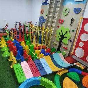 Детский стол в форме круга JMS 004