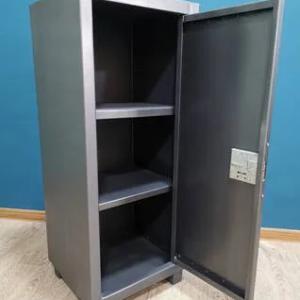 Металлический сейф