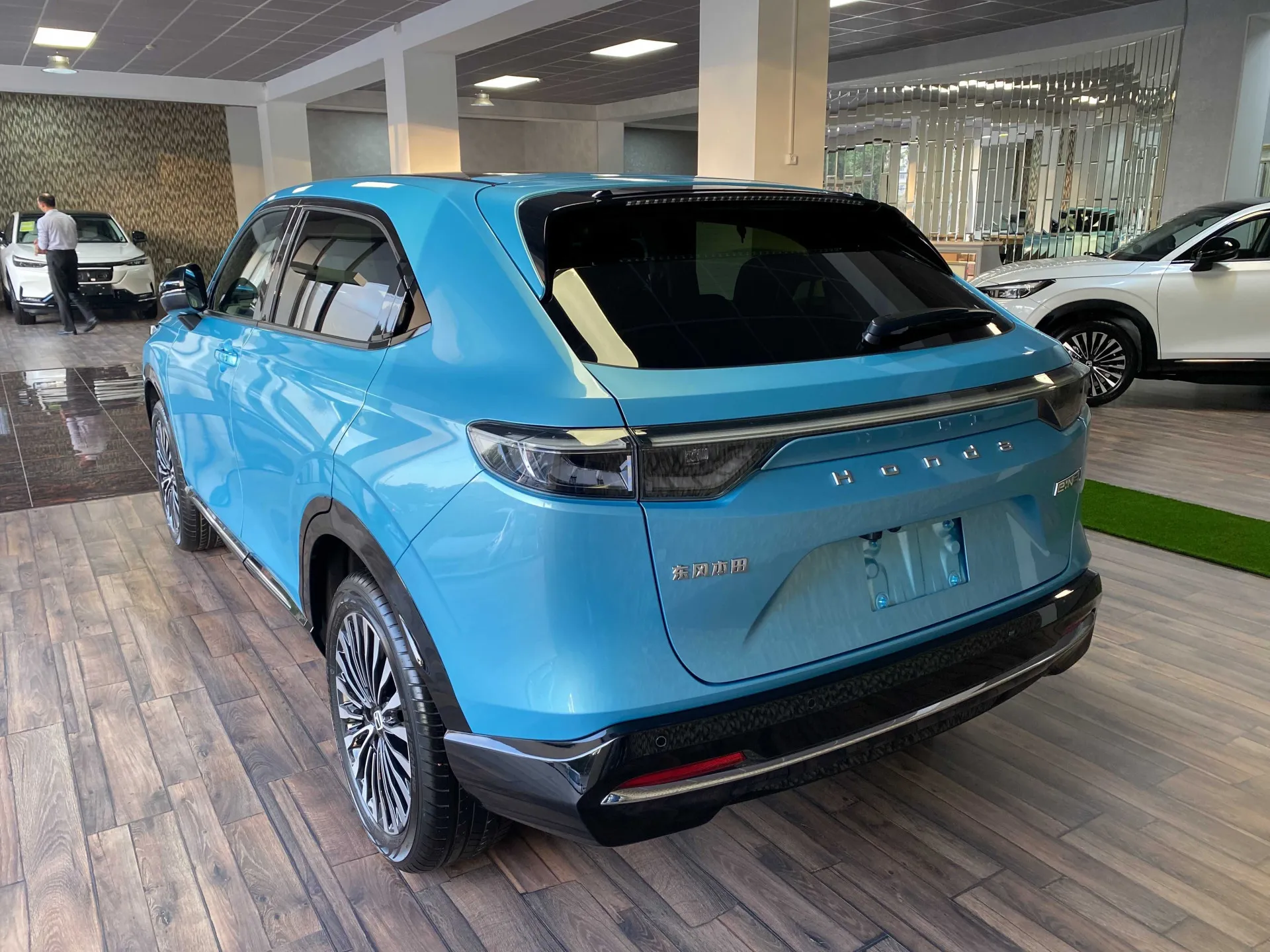 Электромобиль Honda E:NS1 510km 2023