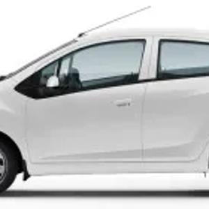 Chevrolet Spark белый
