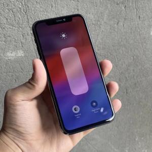 Смартфон Apple iPhone 11 Pro