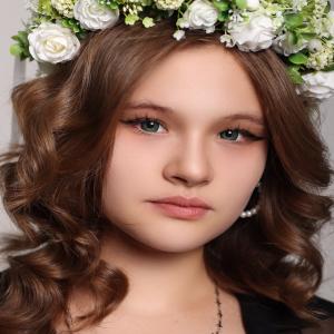S2-525 GREEN  0.00 2PS Цветные ЗЕЛЕНЫЕ контактные линзы, для красоты. 2 Линзы.