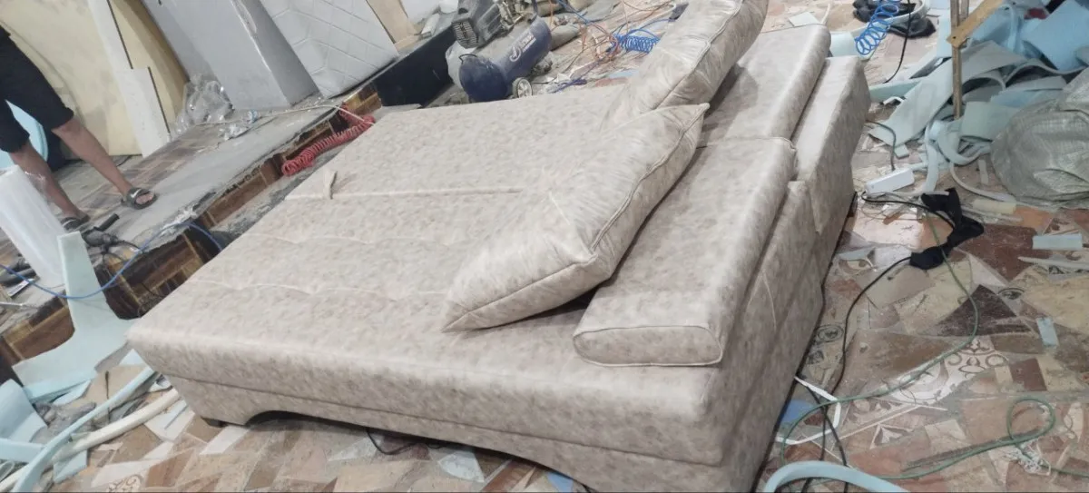 Evro kitob modeli