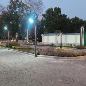 Уличные парковые фонари