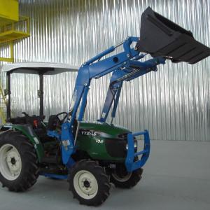 TTZ LS I38 traktorlari uchun oldingi yuklagich