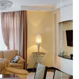 Suyuq fon rasmi SILK LASTER "Standart" to'plami