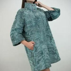 Шуба из каракуля "ПЕТРА"