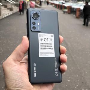 Смартфон Xiaomi 12 8/128GB