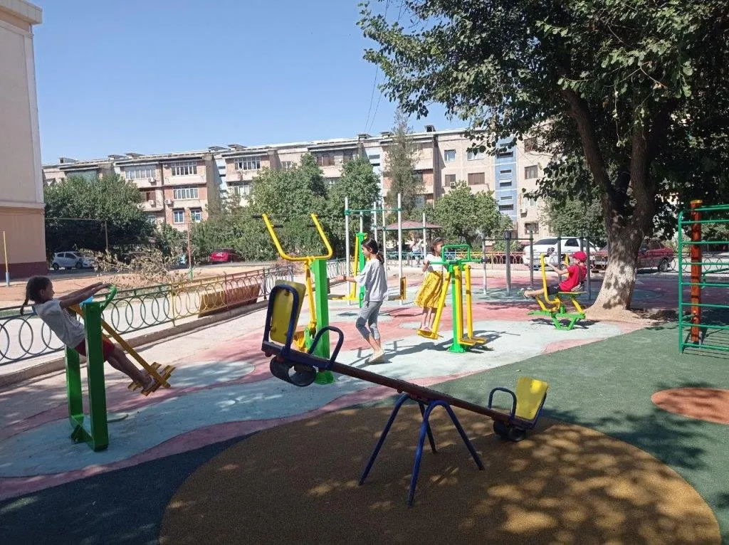 KiF bolalar sport maydonchalari