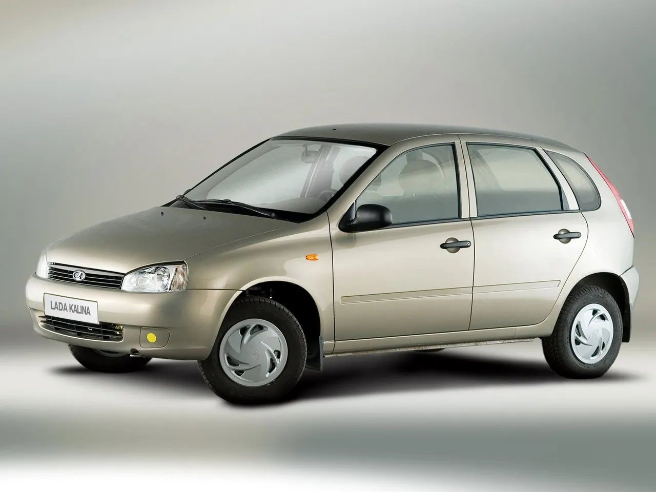 LADA Kalina 2, xetchbek (yangi yangilangan)