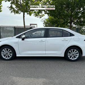Автомобиль Toyota Corolla Hybrid 1.8L E-CVT ELITE VERSION 2023 (Гибрид)