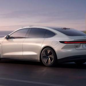 Электромобиль NIO ET7 200km 2023