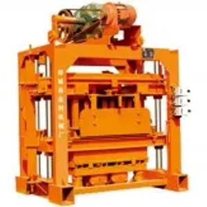 Машина для производства шлакоблоков