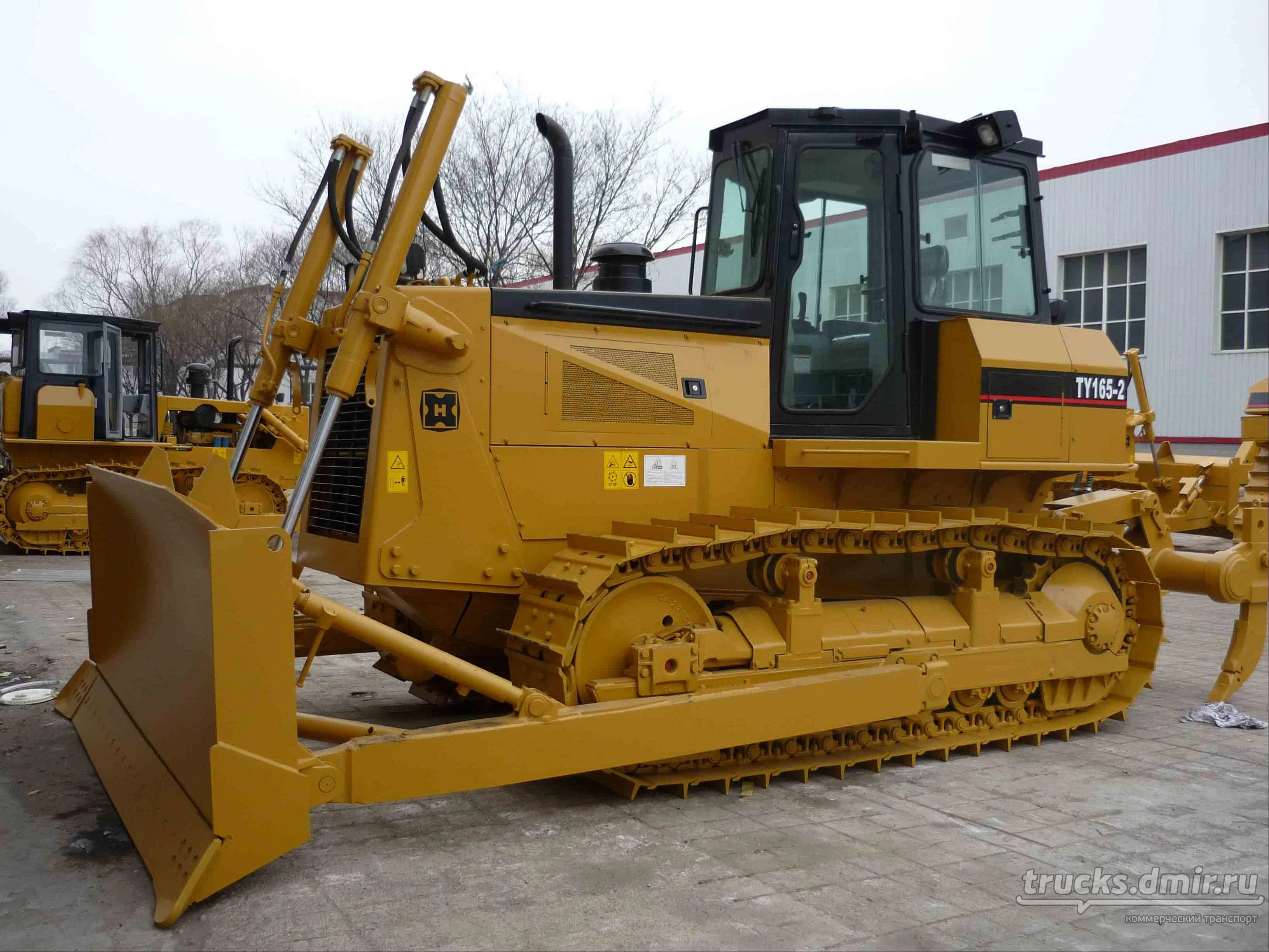 Бульдозер T165-2 HBXG