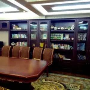 Библиотечный гарнитур