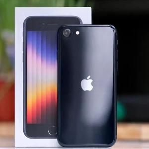 Смартфон Apple iPhone SE