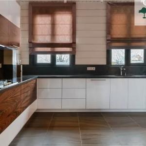 Oshxona to'plami o'rmon