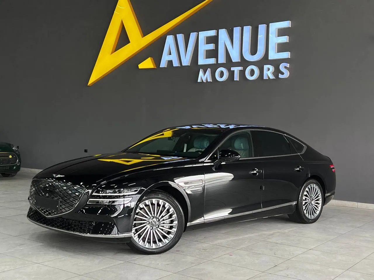 Genesis G80 elektr avtomobili