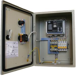 Chastotani o'zgartirgichga asoslangan suv osti (chuqur) nasos uchun boshqaruv stantsiyasi.