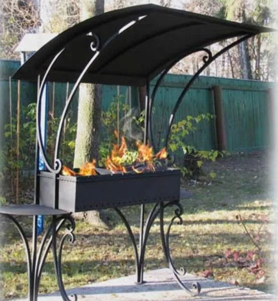 Metall barbekyu