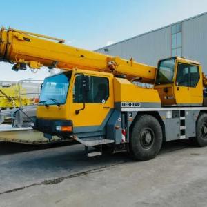 Б/У краны LIEBHERR