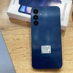 Смартфон Samsung Galaxy A25 6/128GB