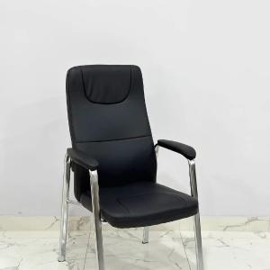 Mehmonlar uchun kreslo qora