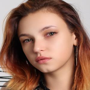 S2-502 BROWN 0.00 2PS с Каплей Цветные КАРИЕ линзы, 2 Линзы+Капли для глаз в Подарок.