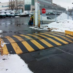 Yo'l to'sig'i "Anti-ram to'siq"