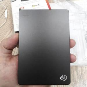 Portativ qattiq disk 5TB Backup Plus