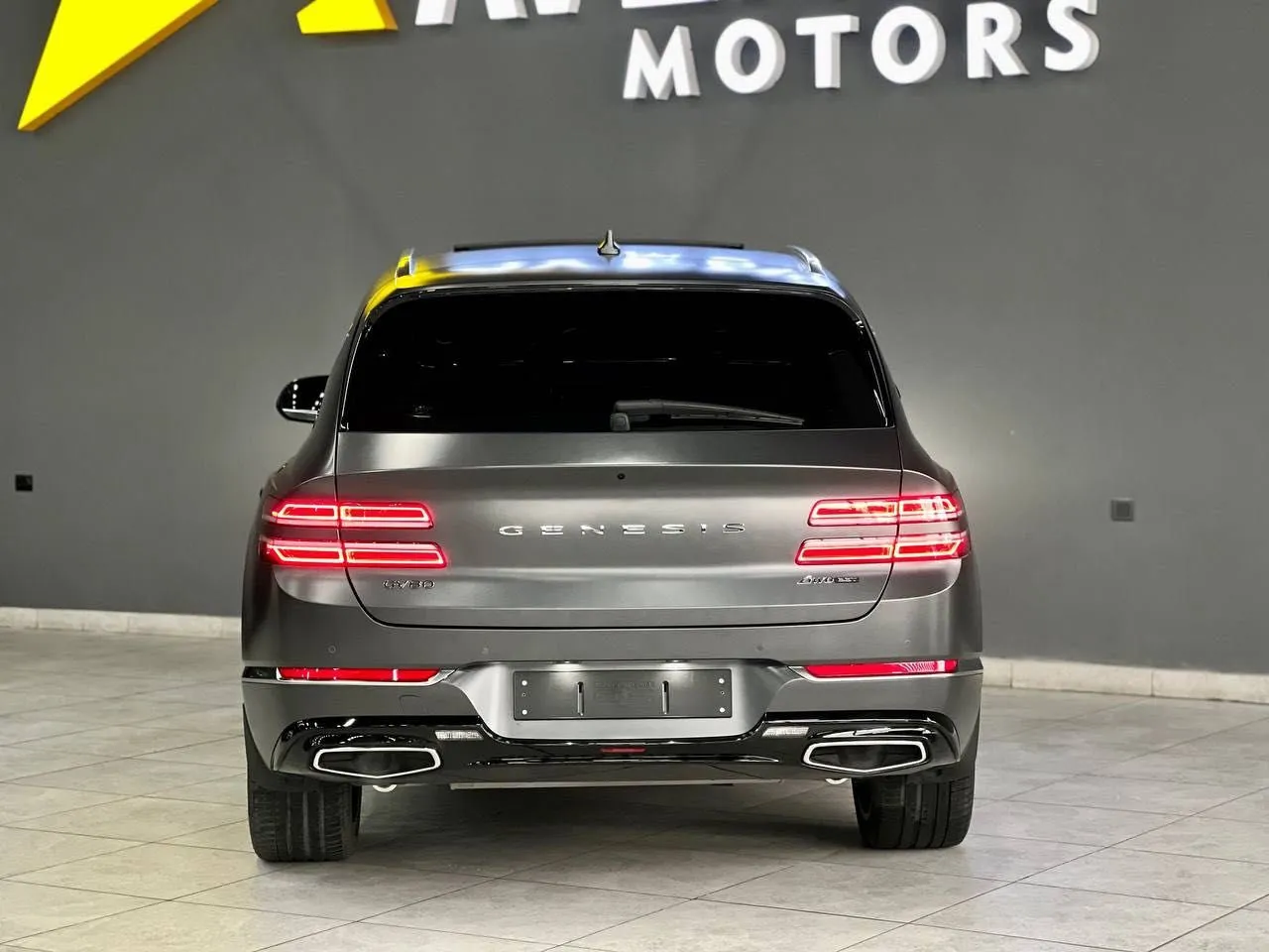 Genesis GV80 elektr avtomobili