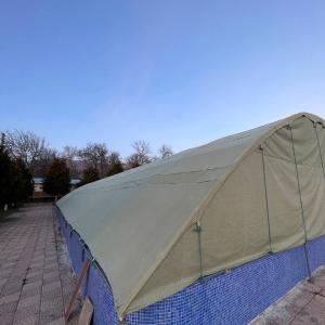 Brezent suvga chidamli