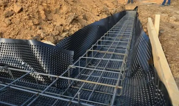Профилированная дренажная мембрана HDPE